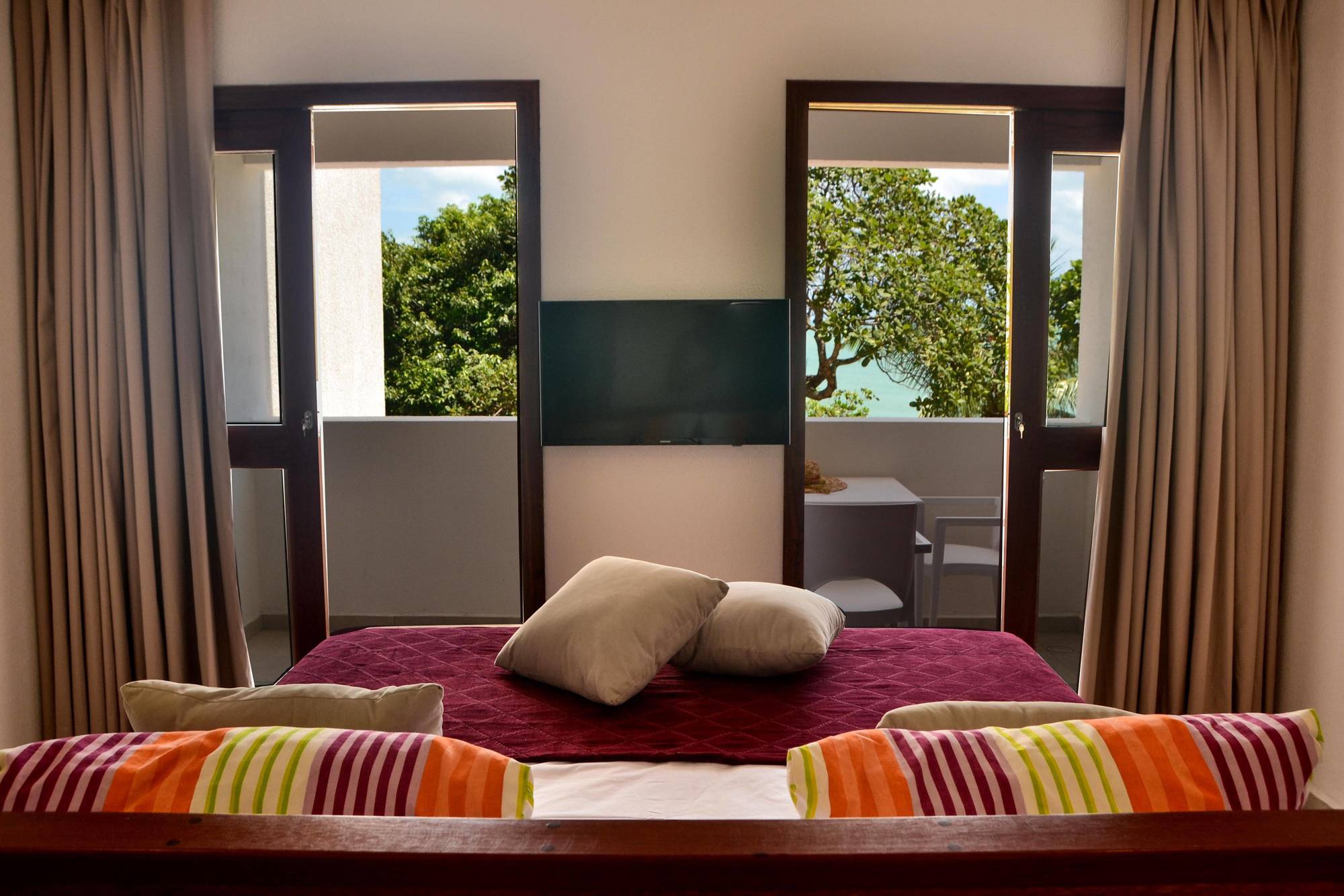 Vila Da Pipa Suites (Adults Only) Тибау-ду-Сул Экстерьер фото